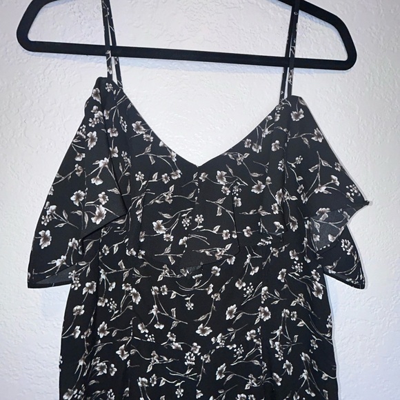 Xhilaration Black and White Cold-Shoulder Jumpsuit - Picture 4 of 7